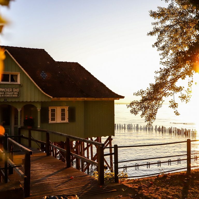 Installing a Floating Dock