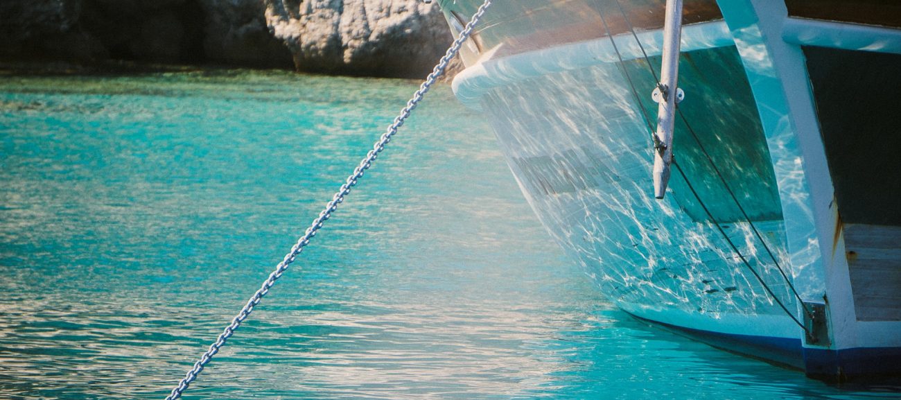 How to Anchor Your Boat Securely