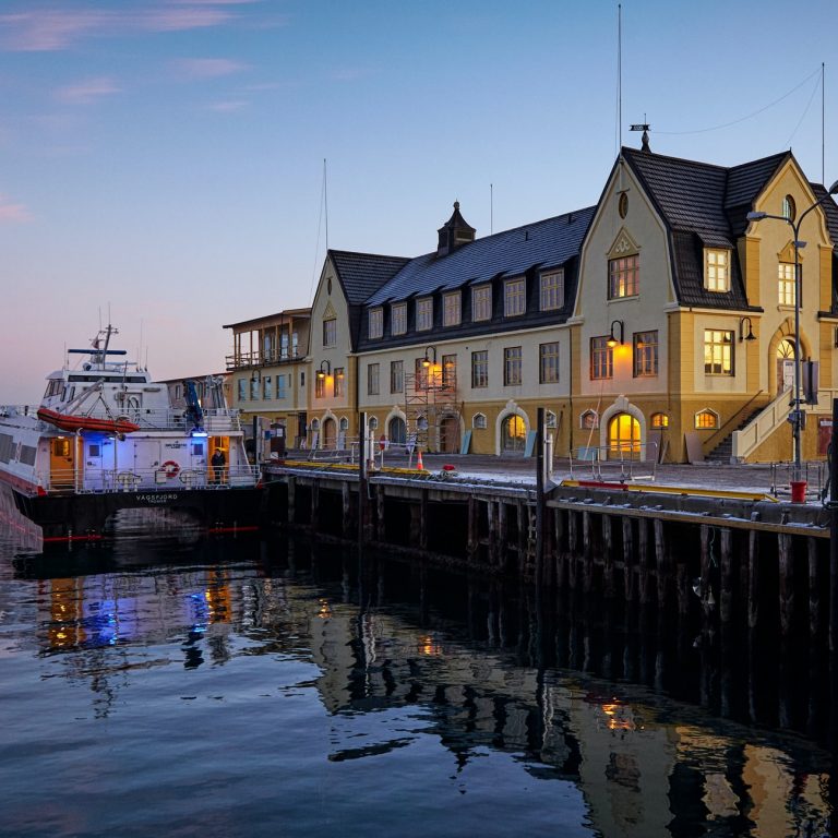 Best Waterfront Restaurants