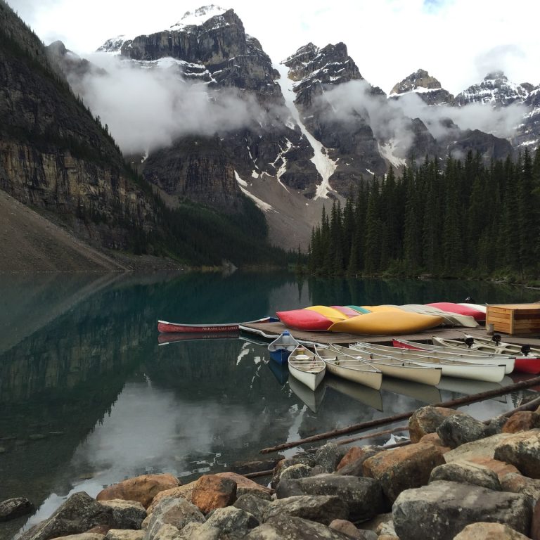 Floating Docks Vs Stationary Docks