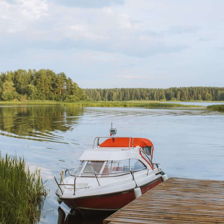 Advantages and Disadvantages of a Dock