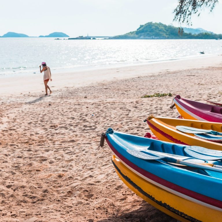 Oceanfront Kayak and Paddleboard Launch Setups Built for Heavy Fetch and Surf